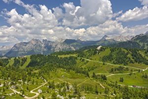 Aussicht auf die Pelmo Gruppe in den Dolomiten